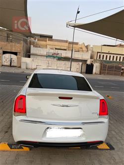 كرايسلر 300